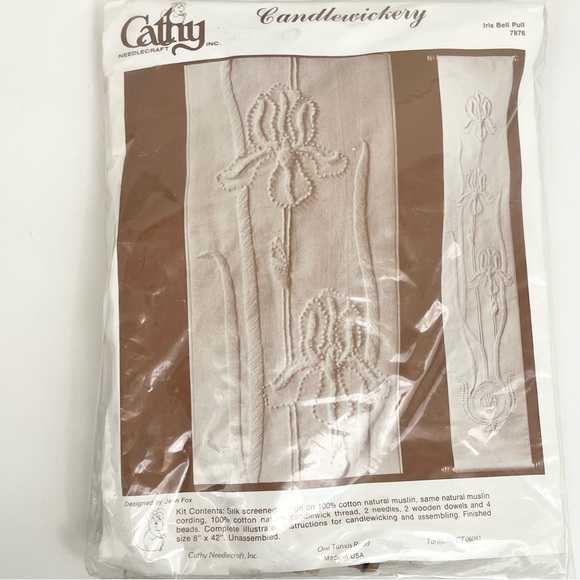 Vintage Cathy Candlewickery Needlecraft Embroidery Craft Kit Iris Bell Pull - Picture 5 of 5